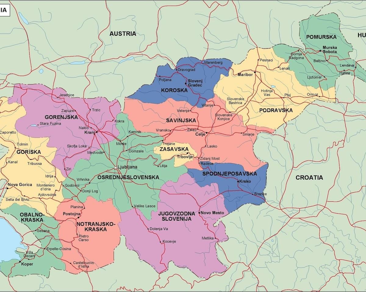 Carte de la Slovénie politique